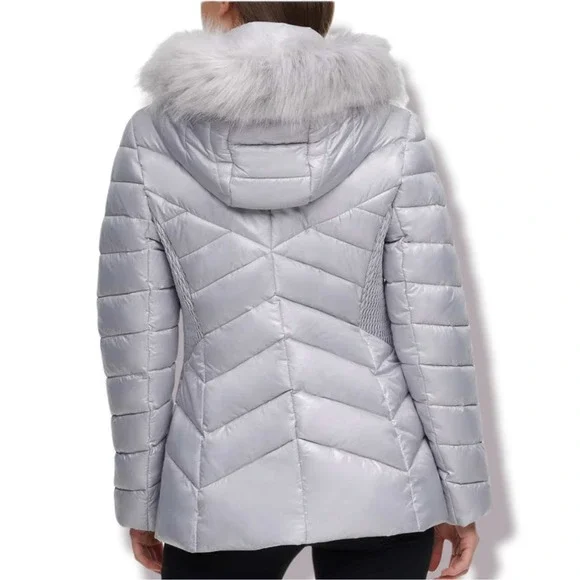 Kenneth Cole Large Silver Faux Fur Puffer Jacket New With Tags MSRP $220
